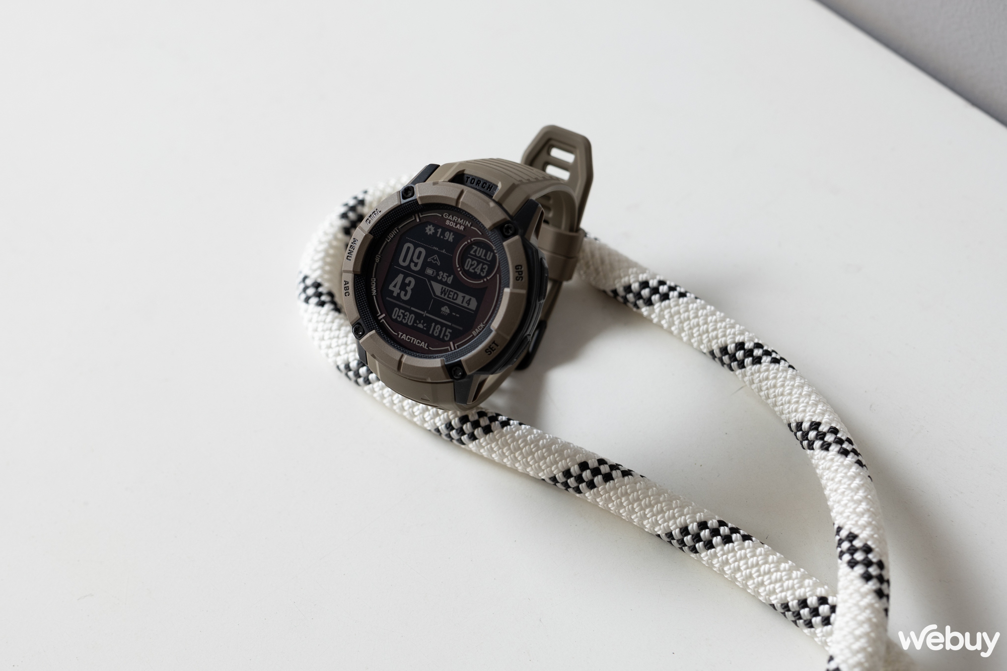 Garmin Instinct 2X Solar: Smartwatch siêu bền bỉ tích hợp đèn pin, sạc năng lượng mặt trời, giá từ 11,69 triệu đồng - Ảnh 8. Garmin Instinct 2X Solar: Smartwatch siêu bền bỉ tích hợp đèn pin, sạc năng lượng mặt trời, giá từ 11,69 triệu đồng - Ảnh 8.