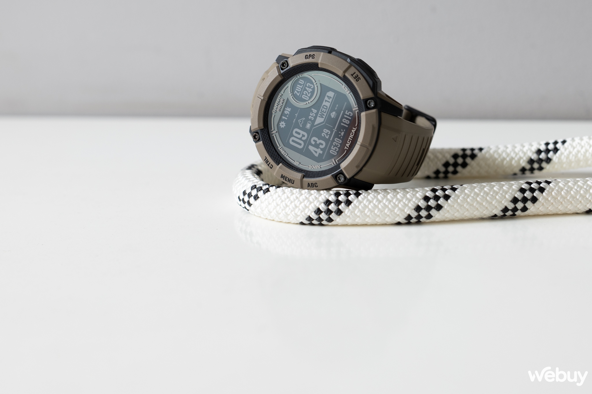 Garmin Instinct 2X Solar: Smartwatch siêu bền bỉ tích hợp đèn pin, sạc năng lượng mặt trời, giá từ 11,69 triệu đồng - Ảnh 9. Garmin Instinct 2X Solar: Smartwatch siêu bền bỉ tích hợp đèn pin, sạc năng lượng mặt trời, giá từ 11,69 triệu đồng - Ảnh 9.