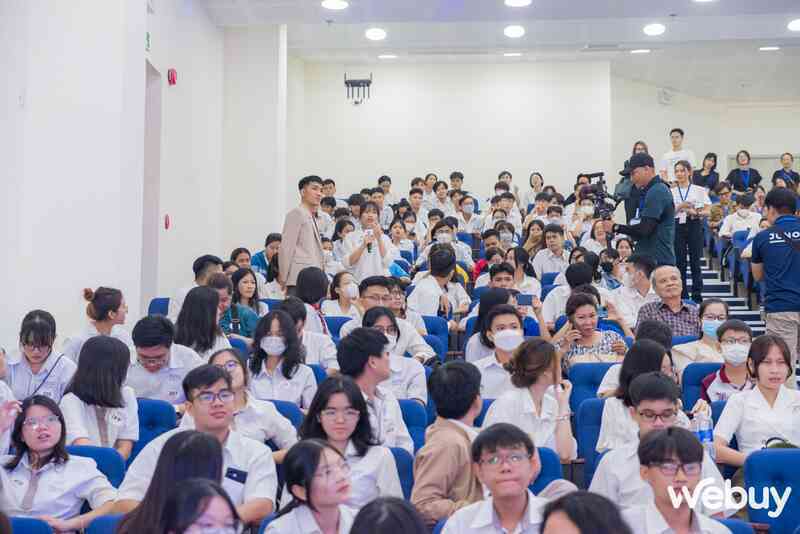 Solve for Tomorrow và giải thưởng tiền tỉ “đổ bộ” miền Nam: Cơ hội cho các tài năng công nghệ trẻ thỏa sức sáng tạo