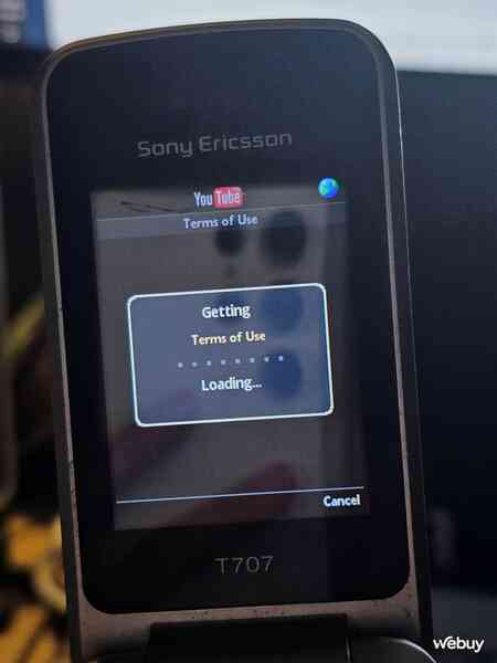 2023 rồi vẫn muốn dùng điện thoại cổ Sony Ericsson: Vui, lạ nhưng thiếu thốn, chỉ 1 ngày là phải bỏ