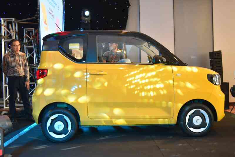 So sánh 4 bản Wuling HongGuang MiniEV: Chênh 40 triệu, khác tầm vận hành, an toàn và nhiều thứ khác cần biết trước khi đặt cọc - Ảnh 2. So sánh 4 bản Wuling HongGuang MiniEV: Chênh 40 triệu, khác tầm vận hành, an toàn và nhiều thứ khác cần biết trước khi đặt cọc - Ảnh 2.