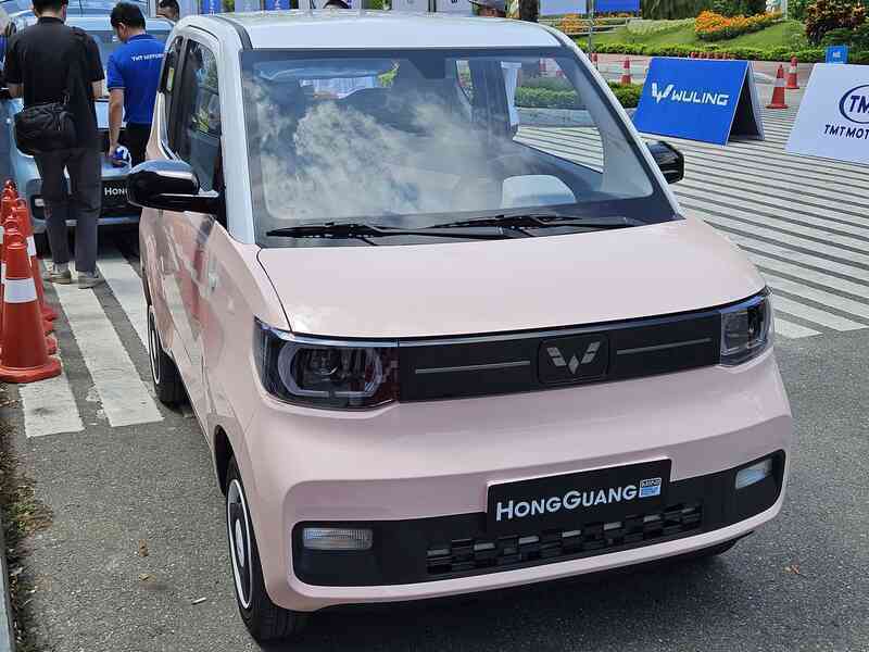 So sánh 4 bản Wuling HongGuang MiniEV: Chênh 40 triệu, khác tầm vận hành, an toàn và nhiều thứ khác cần biết trước khi đặt cọc