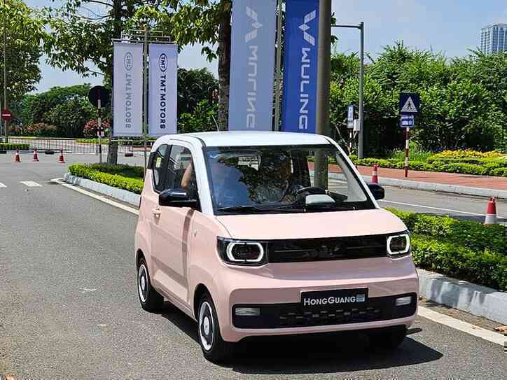 So sánh 4 bản Wuling HongGuang MiniEV: Chênh 40 triệu, khác tầm vận hành, an toàn và nhiều thứ khác cần biết trước khi đặt cọc - Ảnh 9. So sánh 4 bản Wuling HongGuang MiniEV: Chênh 40 triệu, khác tầm vận hành, an toàn và nhiều thứ khác cần biết trước khi đặt cọc - Ảnh 9.