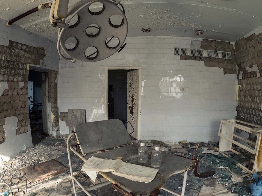 abandoned-chernobyl-doctor-room abandoned-chernobyl-doctor-room