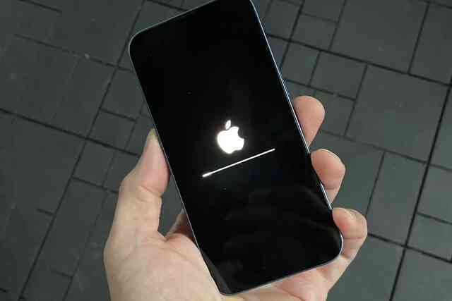 Chuyên gia Kaspersky bất ngờ cảnh báo iMessage không còn bất khả xâm phạm, 258 triệu người dùng iPhone có thể đang gặp nguy - Ảnh 3. Chuyên gia Kaspersky bất ngờ cảnh báo iMessage không còn bất khả xâm phạm, 258 triệu người dùng iPhone có thể đang gặp nguy - Ảnh 3.