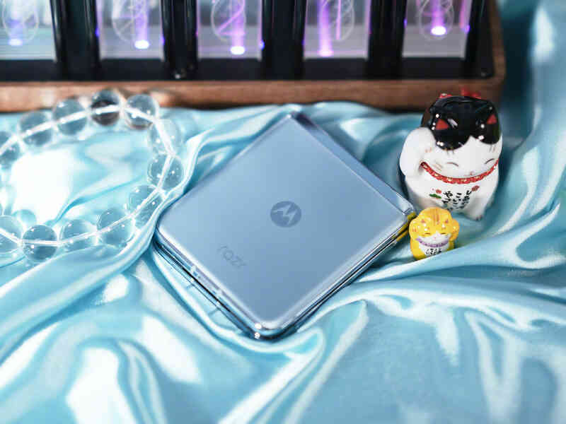 Chân dung smartphone khiến Galaxy Z Flip4 trở thành "trò cười" trong cuộc đua màn hình gập - Ảnh 19. Chân dung smartphone khiến Galaxy Z Flip4 trở thành "trò cười" trong cuộc đua màn hình gập - Ảnh 19.