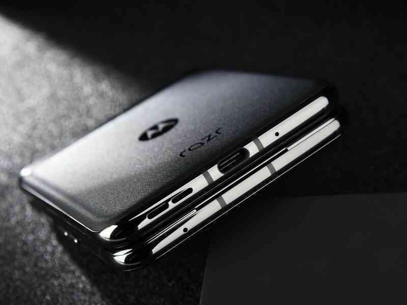 Chân dung chiếc smartphone biến Galaxy Z Flip4 thành