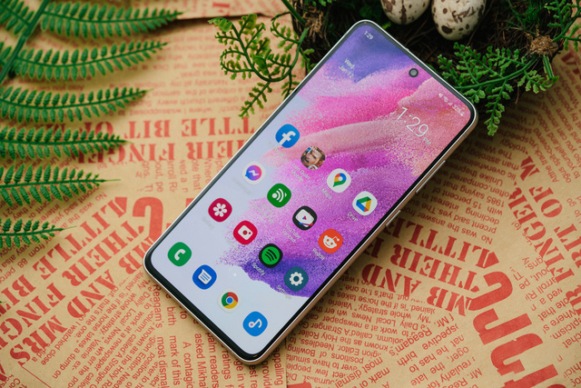 Xiaomi, POCO chưa là gì, Samsung vừa mở bán chiếc smartphone 8 triệu đáng mua nhất: Chip flagship, có camera tele 3X, chống nước IP68... - Ảnh 3. Xiaomi, POCO chưa là gì, Samsung vừa mở bán chiếc smartphone 8 triệu đáng mua nhất: Chip flagship, có camera tele 3X, chống nước IP68... - Ảnh 3.