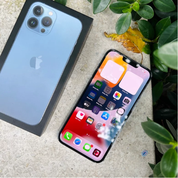 Giá iPhone tháng 6/2023: iPhone 12, 13 Pro Max giá tốt, iPhone 14 từ 15 triệu - Ảnh 3. Giá iPhone tháng 6/2023: iPhone 12, 13 Pro Max giá tốt, iPhone 14 từ 15 triệu - Ảnh 3.