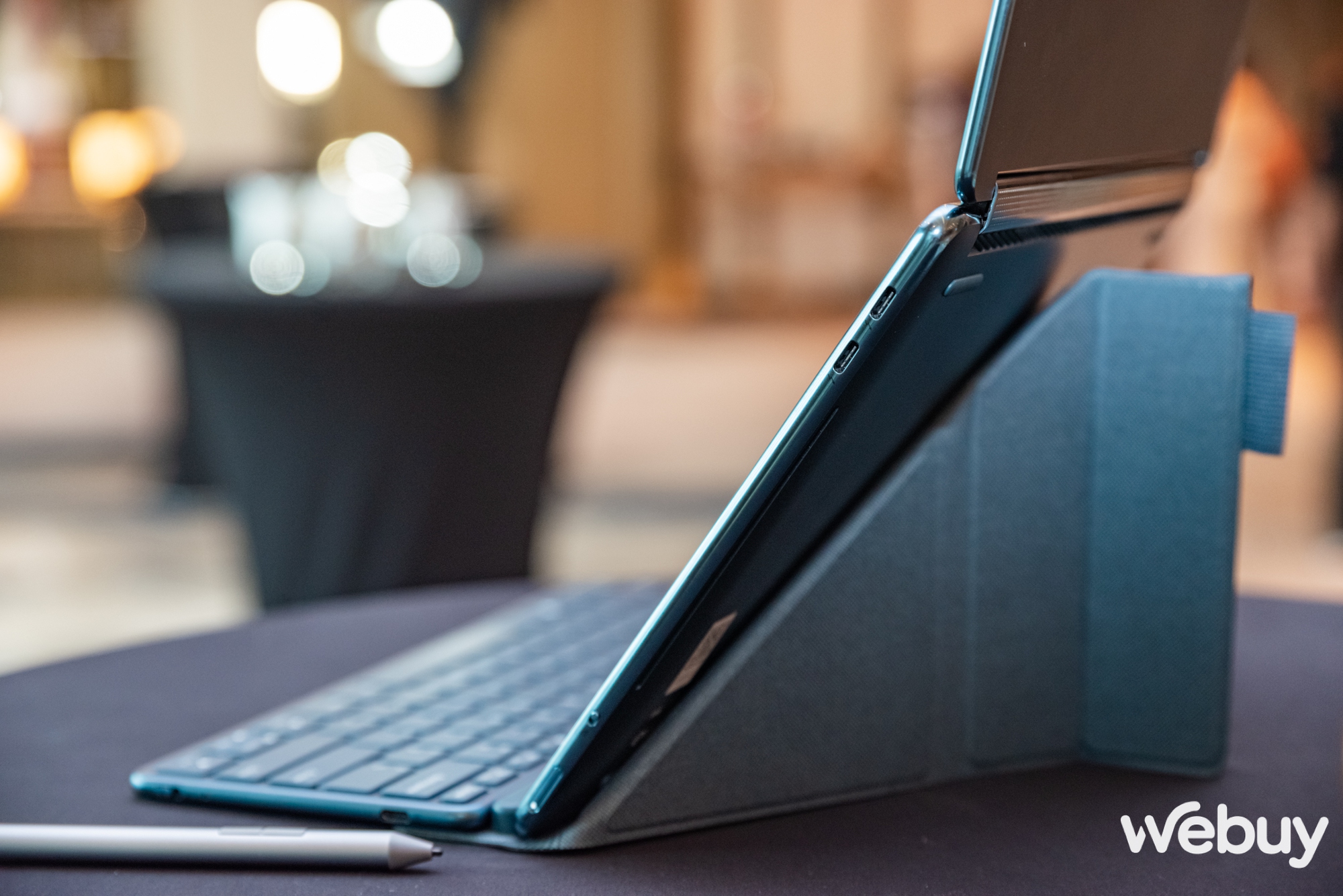 Lenovo công bố laptop gaming “phổ thông”, Yoga Book màn hình kép OLED, cùng nhiều thay đổi trên các dòng sản phẩm năm 2023