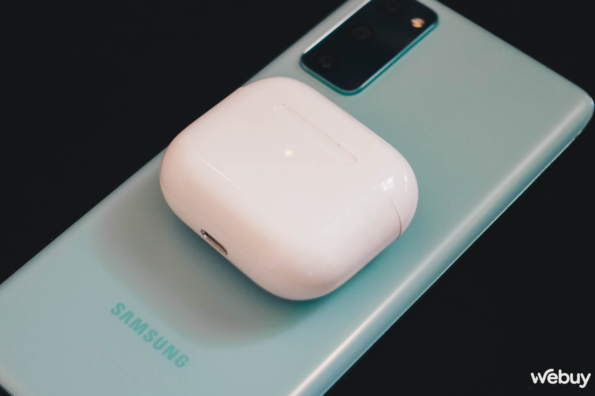 Trên tay mẫu smartphone đáng tiền nhất hiện nay: Giá rẻ nhưng cấu hình mạnh nhất phân khúc, nhiều trang bị cao cấp không đối thủ nào có - Ảnh 11. Trên tay mẫu smartphone đáng tiền nhất hiện nay: Giá rẻ nhưng cấu hình mạnh nhất phân khúc, nhiều trang bị cao cấp không đối thủ nào có - Ảnh 11.