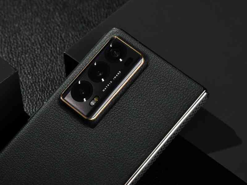 Honor ra mắt smartphone gập mỏng nhất thế giới - Ảnh 8. Honor ra mắt smartphone gập mỏng nhất thế giới - Ảnh 8.