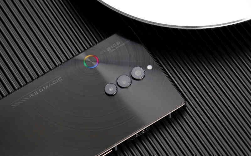 Smartphone này có RAM nhiều hơn laptop của bạn - Ảnh 5.