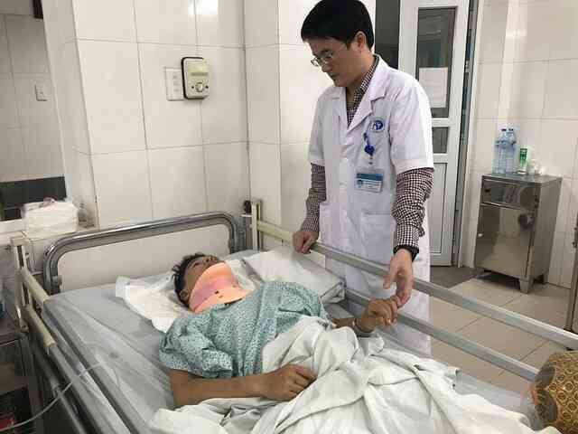 Ca phẫu thuật nối lại đầu "thần kỳ" của bác sĩ Israel, ít người biết bác sĩ Việt Nam đã làm được điều đó từ 5 năm trước - Ảnh 6. Ca phẫu thuật nối lại đầu "thần kỳ" của bác sĩ Israel, ít người biết bác sĩ Việt Nam đã làm được điều đó từ 5 năm trước - Ảnh 6.