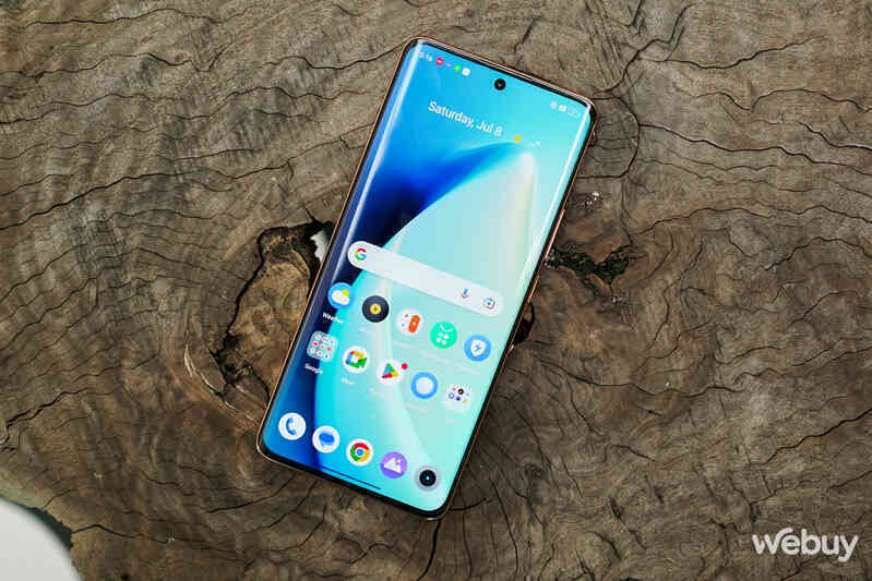 Đánh giá realme 11 Pro+: Nhìn sang, sạc nhanh, sức mạnh tầm trung, camera 200MP từ Samsung - Ảnh 12.