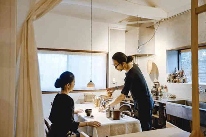 Cuộc sống thảnh thơi trong ngôi nhà vườn bình yên rợp bóng cây xanh của cặp vợ chồng người Nhật có niềm đam mê đặc biệt với cà phê - Ảnh 8. Cuộc sống thảnh thơi trong ngôi nhà vườn bình yên rợp bóng cây xanh của cặp vợ chồng người Nhật có niềm đam mê đặc biệt với cà phê - Ảnh 8.