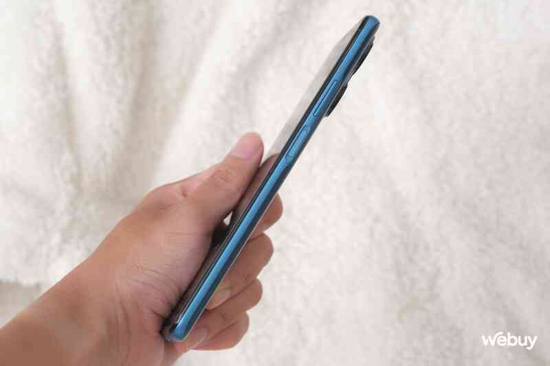 Trên tay smartphone giá rẻ mới của Honor: Camera 50MP, pin 6000mAh là điểm cộng, giá chỉ 3,99 triệu đồng