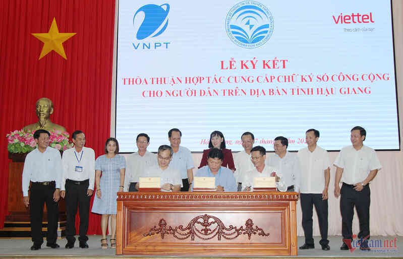 Hậu Giang cung cấp chữ ký số miễn phí 1 năm cho người dân