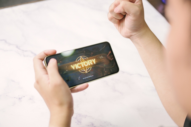Galaxy A54 5G chứng minh năng lực xứng tầm cùng game thủ trẻ với hiệu năng không đổi sau nhiều tháng sử dụng - Ảnh 9. Galaxy A54 5G chứng minh năng lực xứng tầm cùng game thủ trẻ với hiệu năng không đổi sau nhiều tháng sử dụng - Ảnh 9.