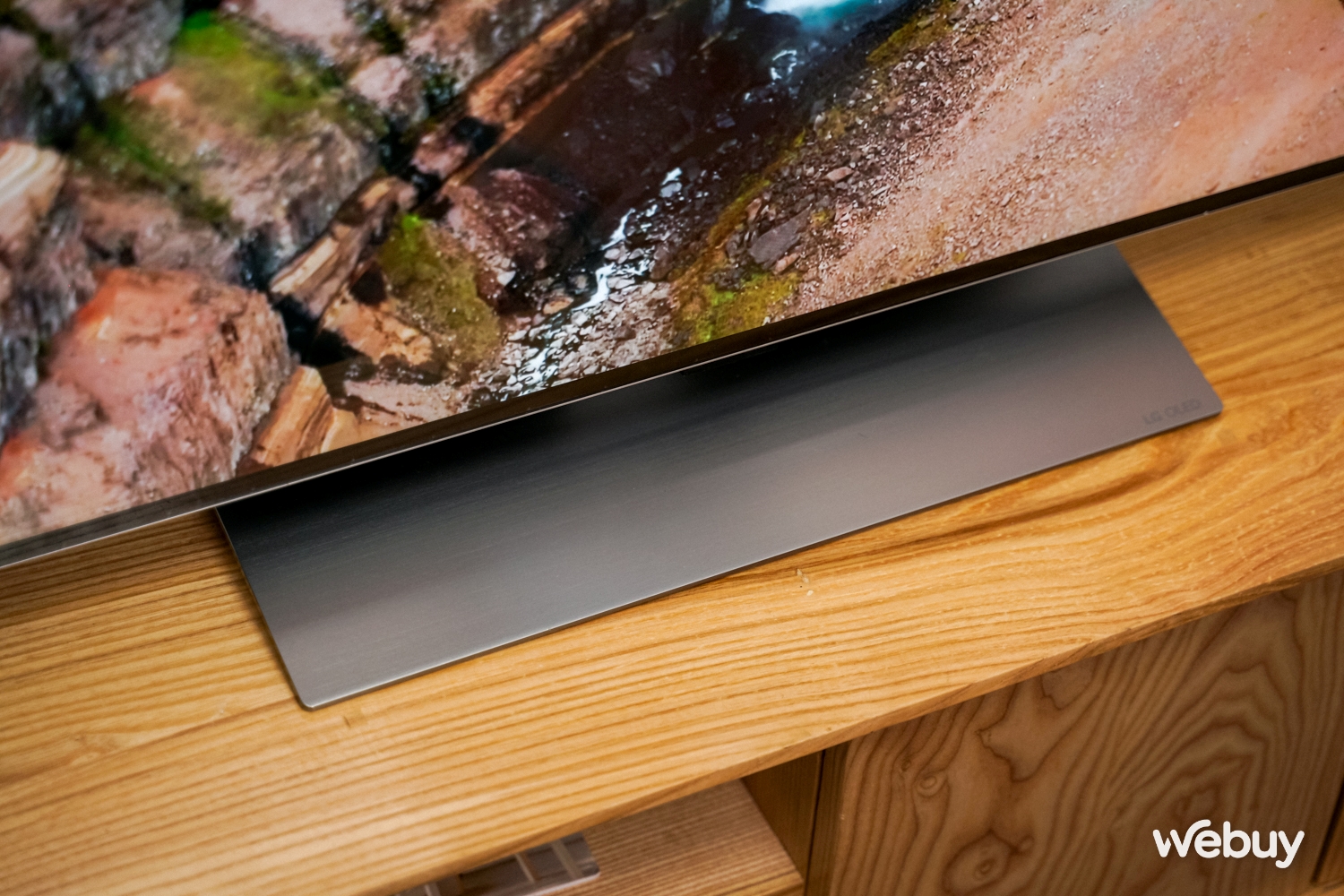 Ngắm siêu phẩm TV LG OLED G3 mới: Rẻ hơn nhưng sáng hơn nhờ công nghệ mới, thiết kế mỏng nhưng bền