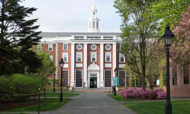 Giáo sư Harvard bị tố giả mạo dữ liệu nghiên cứu, giới học thuật chấn động - Ảnh 2. Giáo sư Harvard bị tố giả mạo dữ liệu nghiên cứu, giới học thuật chấn động - Ảnh 2.