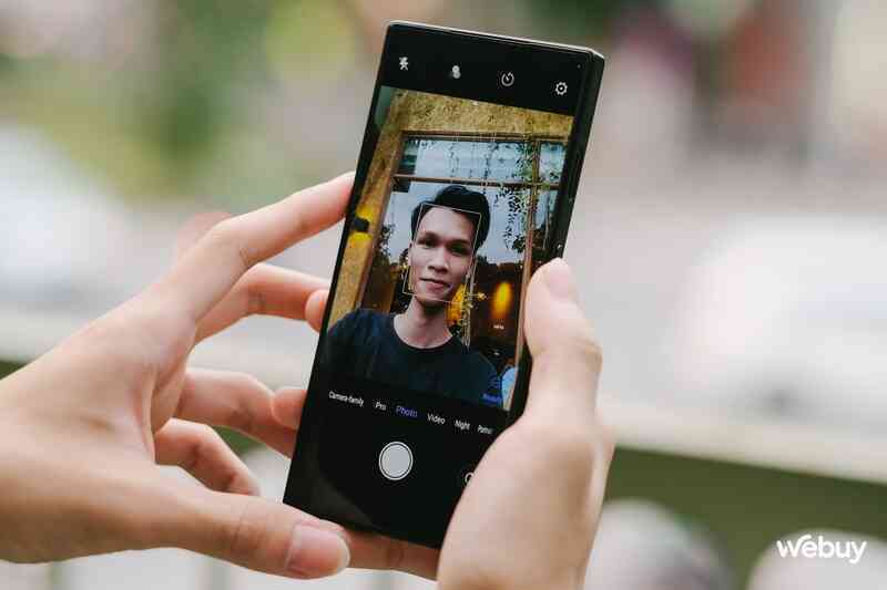 Khi smartphone chơi game có thiết kế đẹp hơn cả iPhone và Samsung - Ảnh 7.