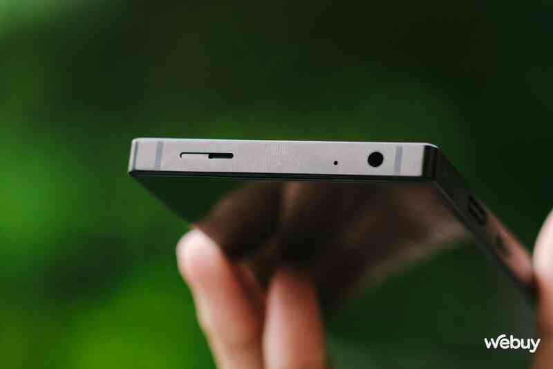 Khi smartphone chơi game có thiết kế đẹp hơn cả iPhone và Samsung