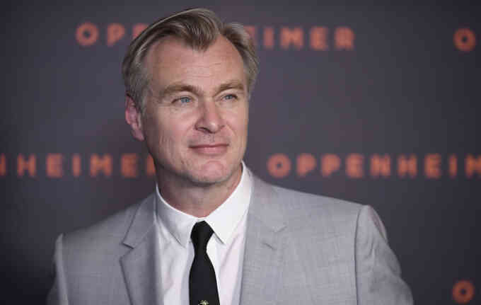 Oppenheimer: Bi kịch của cha đẻ bom nguyên tử và màn "flexing điện ảnh" đến từ Christopher Nolan - Ảnh 7. Oppenheimer: Bi kịch của cha đẻ bom nguyên tử và màn "flexing điện ảnh" đến từ Christopher Nolan - Ảnh 7.