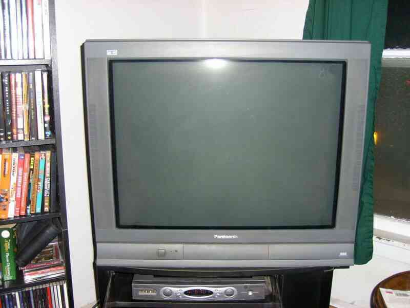 "Xịn như hàng Nhật": Vì sao đồ điện tử Sharp, Sony, Panasonic từng rất được ưa chuộng ở Việt Nam nay gần như không còn? - Ảnh 3. "Xịn như hàng Nhật": Vì sao đồ điện tử Sharp, Sony, Panasonic từng rất được ưa chuộng ở Việt Nam nay gần như không còn? - Ảnh 3.