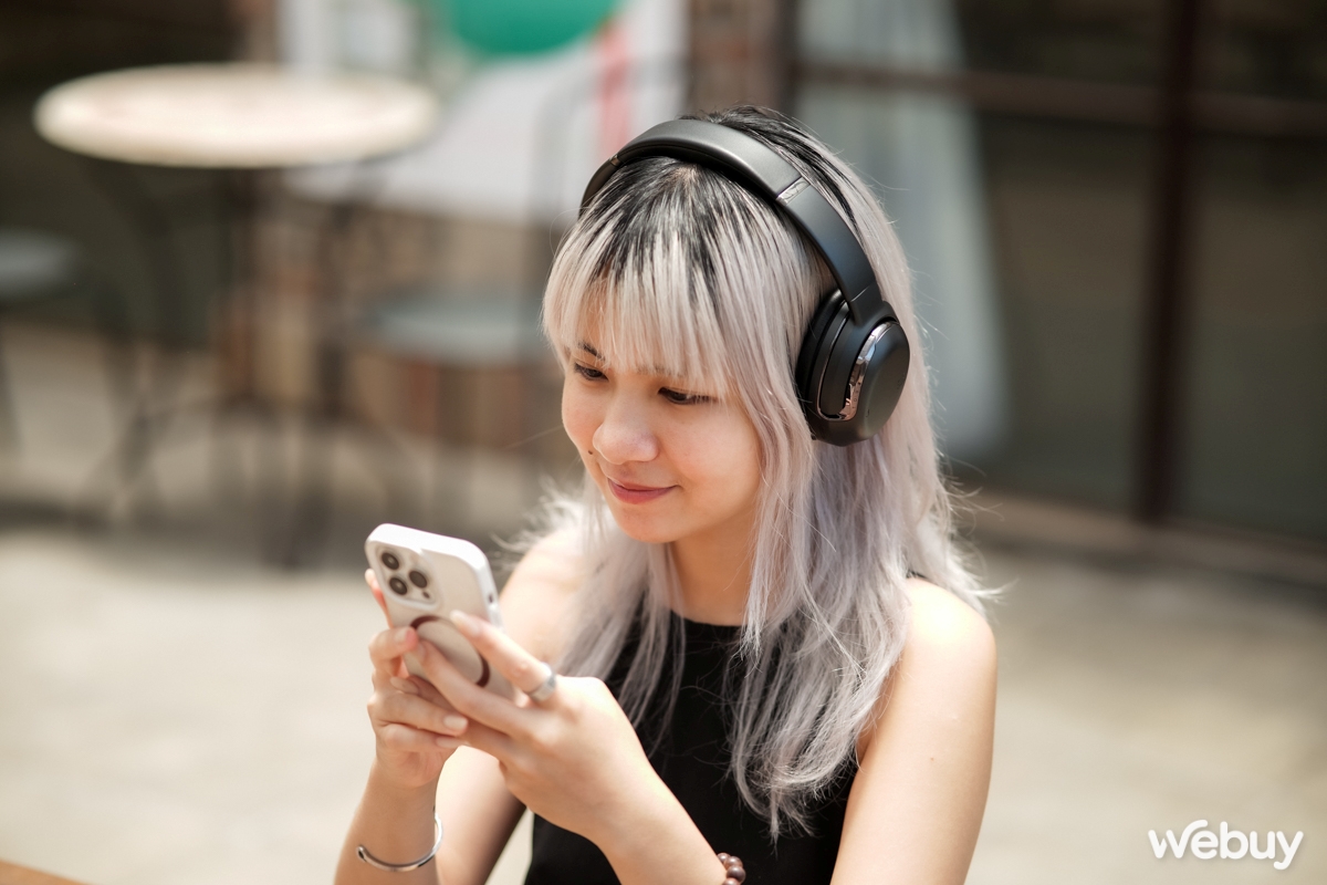 Tai nghe Tour One M2: Siêu phẩm chống ồn JBL giá 6.99 triệu, nhiều tính năng hay đến Apple, Sony cũng chưa có - Ảnh 6. Tai nghe Tour One M2: Siêu phẩm chống ồn JBL giá 6.99 triệu, nhiều tính năng hay đến Apple, Sony cũng chưa có - Ảnh 6.