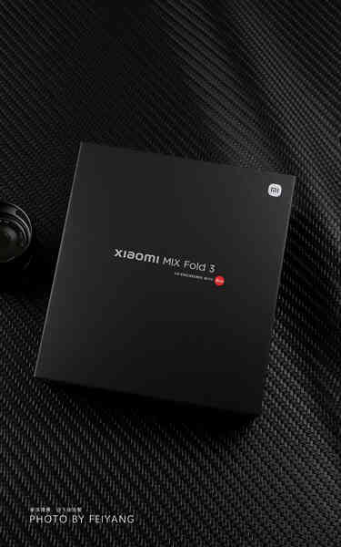 Ảnh thực tế Xiaomi MIX Fold 3 với thiết kế siêu mỏng, bản lề mới, giá dưới 30 triệu đồng - Ảnh 11. Ảnh thực tế Xiaomi MIX Fold 3 với thiết kế siêu mỏng, bản lề mới, giá dưới 30 triệu đồng - Ảnh 11.