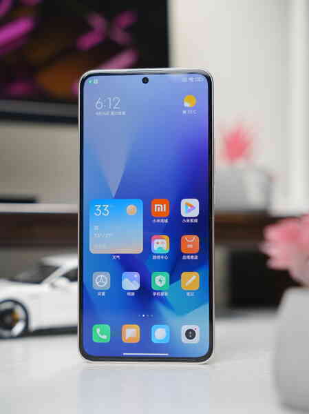 Cận cảnh điện thoại RAM 24GB giá chưa tới 12 triệu đồng của Xiaomi - Ảnh 6.