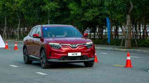 Giữa loạt tin mừng của VinFast, đối tác ruột vừa giới thiệu loại pin “bom tấn” của ngành xe điện: Đi 400km chỉ với 10 phút sạc, sẽ xuất xưởng vào đầu năm tới