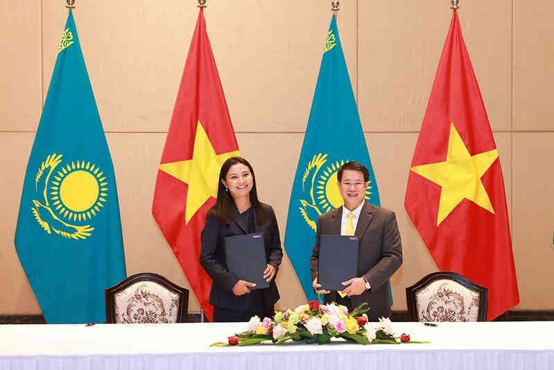 Bưu điện Việt Nam và Bưu chính Kazakhstan hợp tác về thương mại điện tử
