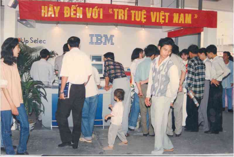 FPT "phủ sóng" hạnh phúc đến hàng chục triệu người dân Việt