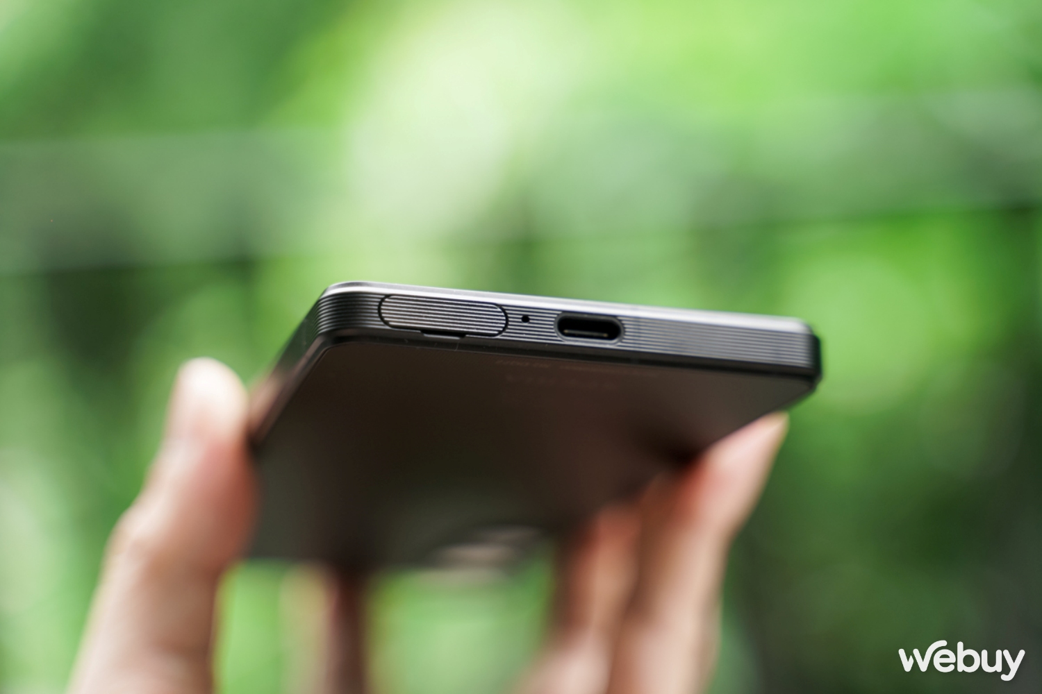 Fan Sony nói về Xperia 1 V sau 5 năm “xa cách”: Tính năng “Pro” hơn cả Pro, chụp ảnh đã hết “xấu”