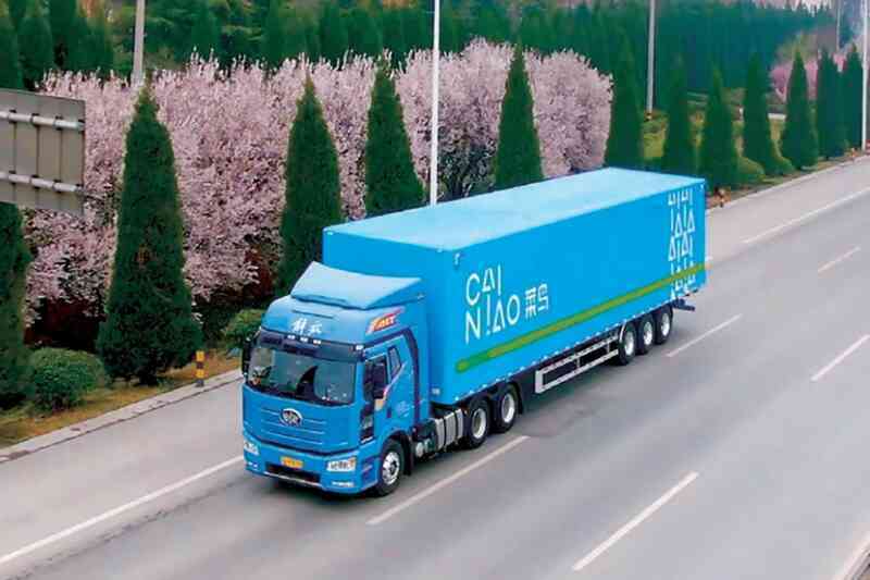 Thương mại điện tử Trung Quốc cạnh tranh bằng giao hàng miễn phí, siêu tốc