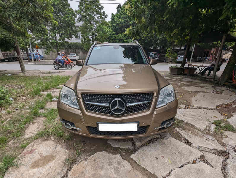 Bán Mercedes GLK giá 360 triệu, chủ xe chia sẻ: 'Riêng tiền phụ tùng đã tốn 250 triệu'