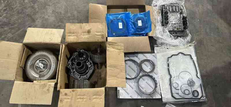 Bán Mercedes-Benz GLK odo 130.000 km giá 360 triệu đồng, chủ xe chia sẻ: ‘Phụ tùng thay thế đã tốn 250 triệu’ - Ảnh 2. Bán Mercedes-Benz GLK odo 130.000 km giá 360 triệu đồng, chủ xe chia sẻ: ‘Phụ tùng thay thế đã tốn 250 triệu’ - Ảnh 2.