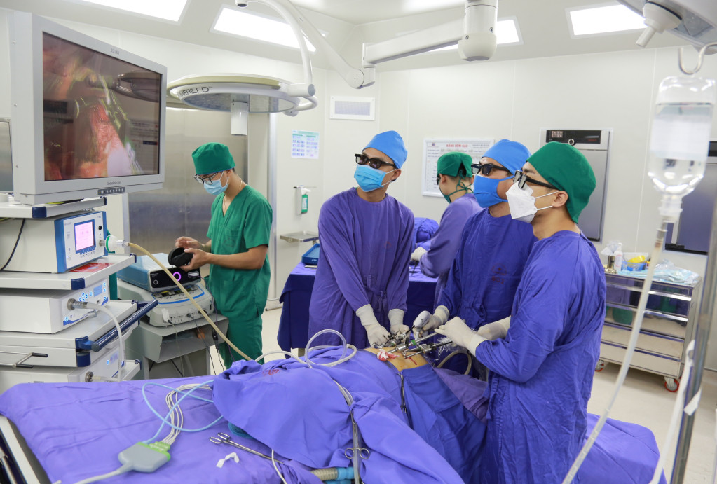 Y tế Quảng Ninh đẩy mạnh ứng dụng công nghệ số vào quản lý, khám chữa bệnh