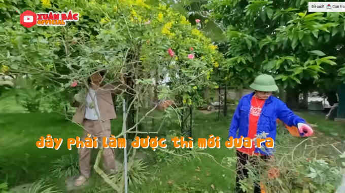 Bên trong biệt phủ tiền tỷ của Xuân Bắc: Không gian sống an yên, chiếm "spotlight" là sân vườn quanh năm hoa trái sai trĩu mọc - Ảnh 12. Bên trong biệt phủ tiền tỷ của Xuân Bắc: Không gian sống an yên, chiếm "spotlight" là sân vườn quanh năm hoa trái sai trĩu mọc - Ảnh 12.