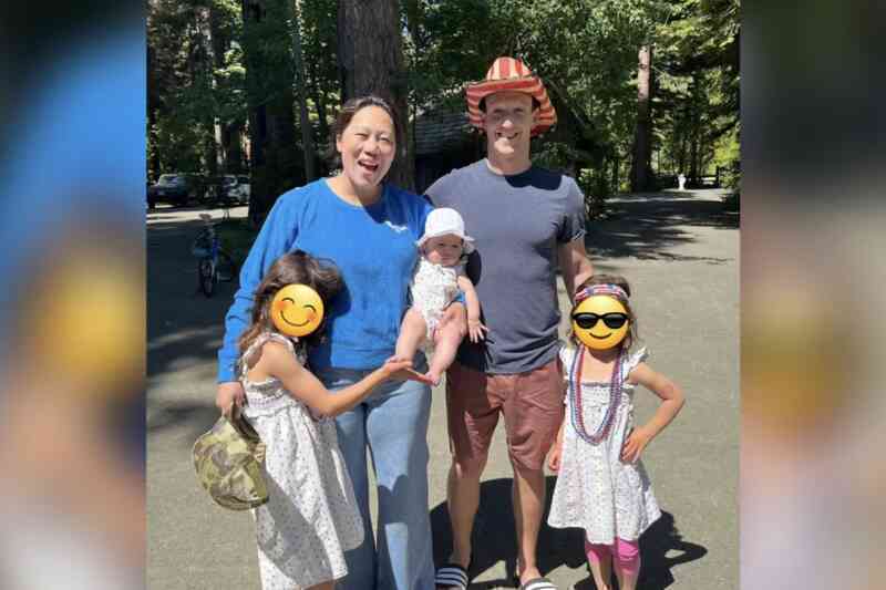 Mark Zuckerberg che mặt con trên mạng xã hội, vì sao chúng ta cũng nên làm vậy?