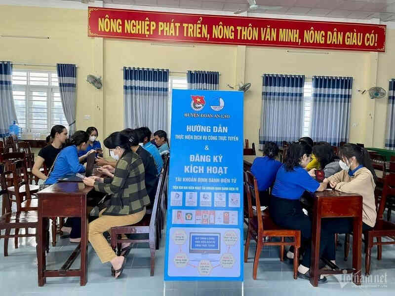 Tổ công nghệ số thanh niên ở Bình Định: ‘Cánh tay’ đắc lực trong chuyển đổi số
