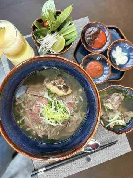 Món phở đắt nhất Việt Nam gần 1 triệu đồng chính thức bị "soán ngôi" bởi tô phở giá gần 4 triệu vừa xuất hiện