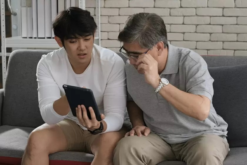 Chuyện ngược đời: Cha mẹ "rủ nhau" chơi ứng dụng hẹn hò, tất cả chỉ vì con cái làm điều này quá tệ! - Ảnh 3. Chuyện ngược đời: Cha mẹ "rủ nhau" chơi ứng dụng hẹn hò, tất cả chỉ vì con cái làm điều này quá tệ! - Ảnh 3.