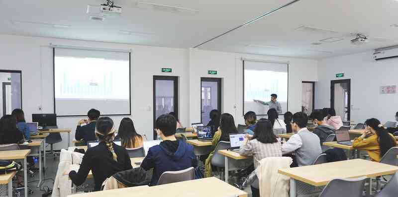 Datapot hợp tác với trường Đại học Ngoại Thương đào tạo nguồn nhân lực ngành Dữ liệu - Ảnh 2. Datapot hợp tác với trường Đại học Ngoại Thương đào tạo nguồn nhân lực ngành Dữ liệu - Ảnh 2.