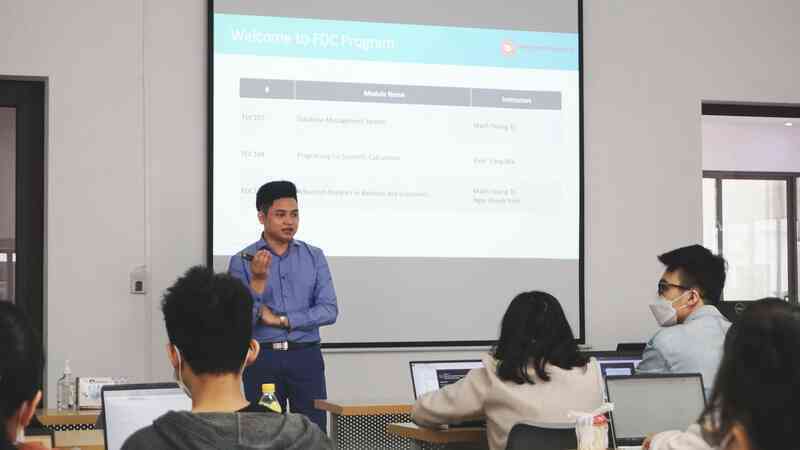 Datapot hợp tác với trường Đại học Ngoại Thương đào tạo nguồn nhân lực ngành Dữ liệu - Ảnh 3. Datapot hợp tác với trường Đại học Ngoại Thương đào tạo nguồn nhân lực ngành Dữ liệu - Ảnh 3.