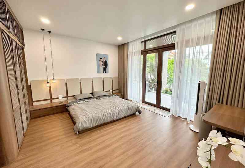 Từng gặp biến cố khiến bố mẹ trả nợ thay, 11 năm sau cô gái Nam Định báo hiếu bằng căn nhà 7 tỷ - Ảnh 11. Từng gặp biến cố khiến bố mẹ trả nợ thay, 11 năm sau cô gái Nam Định báo hiếu bằng căn nhà 7 tỷ - Ảnh 11.