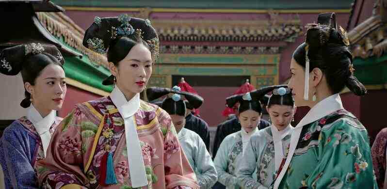 Hậu cung nhà Thanh vô số phi tần, làm sao phân biệt ai là người Mãn, ai là người Hán? Có 2 cách! - Ảnh 3. Hậu cung nhà Thanh vô số phi tần, làm sao phân biệt ai là người Mãn, ai là người Hán? Có 2 cách! - Ảnh 3.