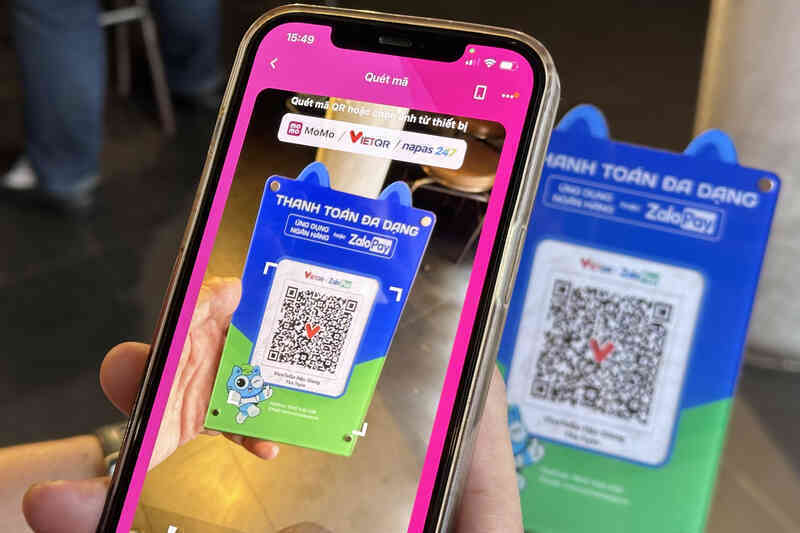Thanh toán qua mã QR: Cẩn trọng kẻo mất tiền oan, dính mã độc